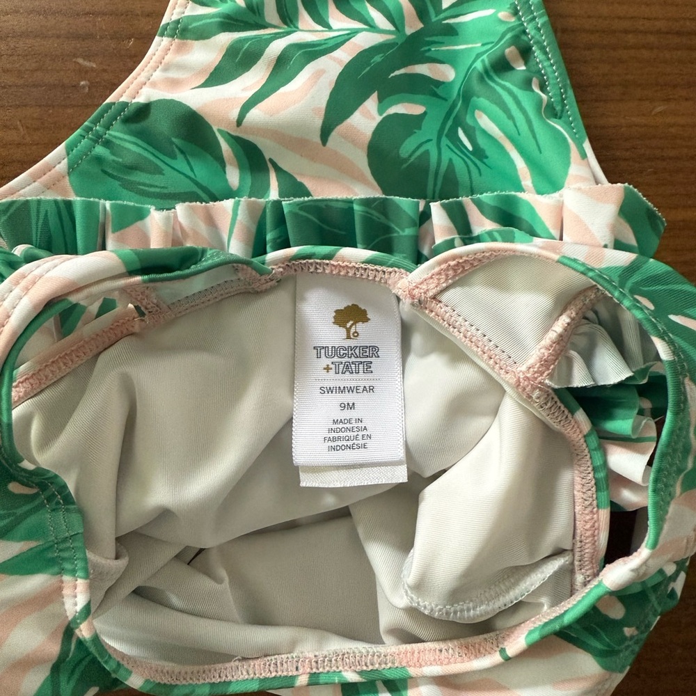Tucker + Tate Swim Set (9months) - Picture 3 of 3